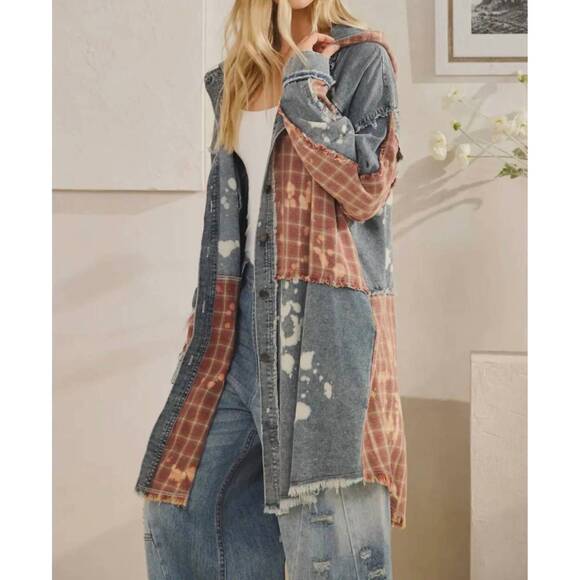 NEW OLI & HALI bleached plaid long shacket with hoodie in washed denim - Picture 5 of 5